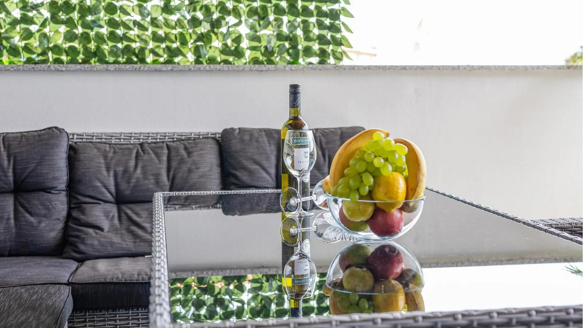 2 Bedroom Lovely Apartment In Lopar Croatia