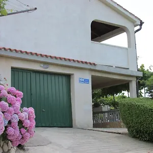  Apartmán Apartmani Roza